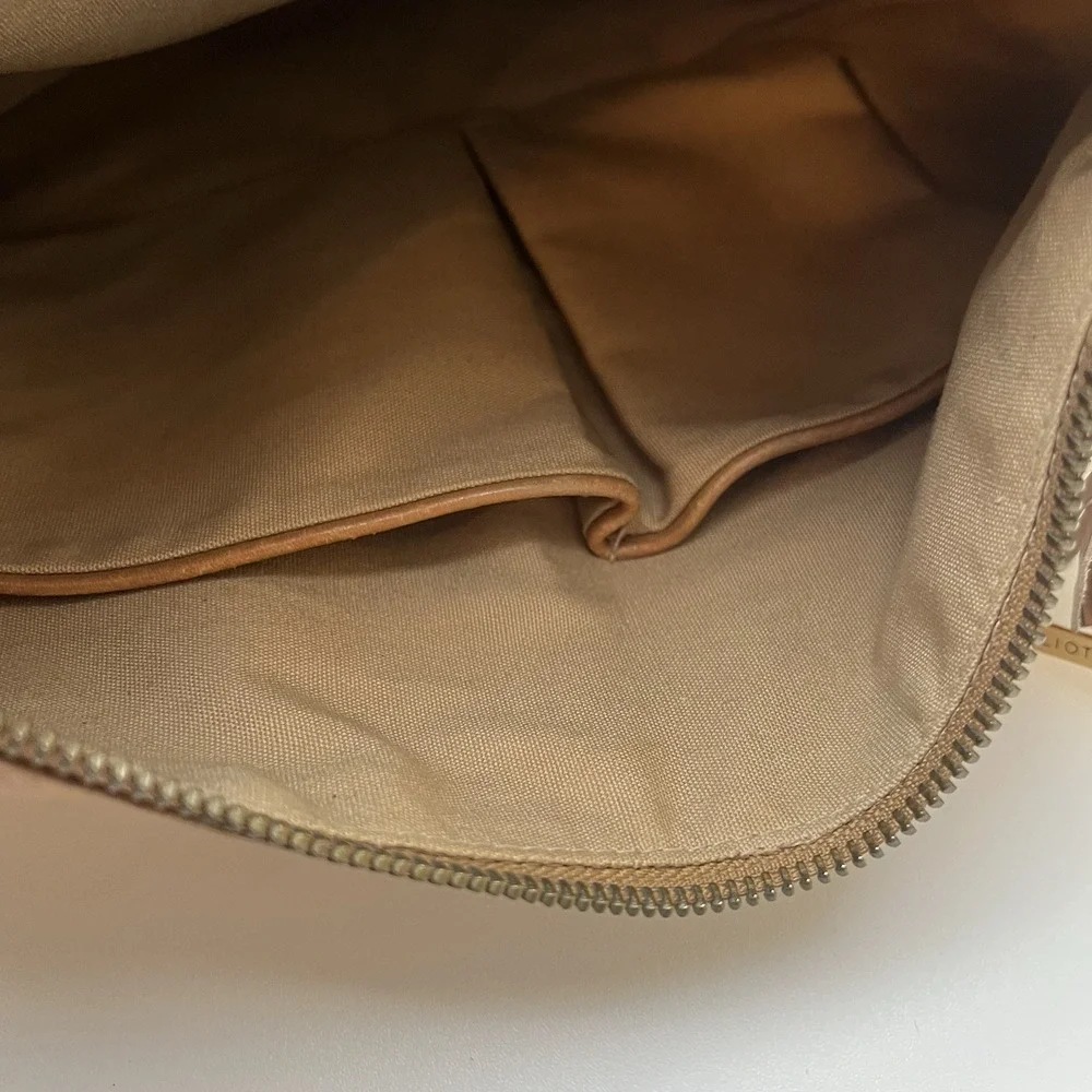 Elliott Lucca Worn-Look Brown Leather Purse With Bead & Metal Strap